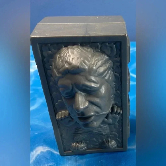 Star Wars - Han Solo in Carbonate - Burger King 2005 Toy - Picture 8 of 8